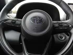 Toyota Yaris Cross (2025) thumbnail 13