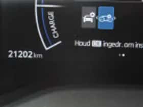 Toyota Yaris Cross (2025) thumbnail 49