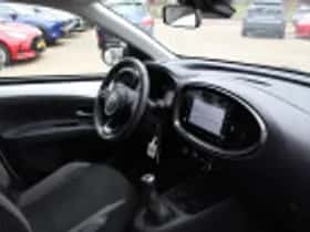 Toyota Aygo X (2023) thumbnail 43