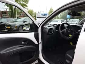 Toyota Aygo X (2023) thumbnail 64