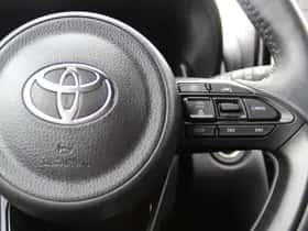 Toyota Yaris Cross (2025) thumbnail 15