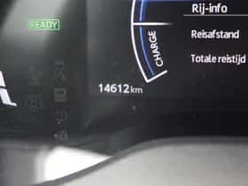 Toyota Yaris Cross (2025) thumbnail 16