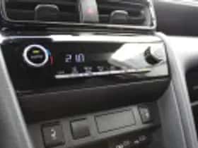 Toyota Yaris Cross (2025) thumbnail 57