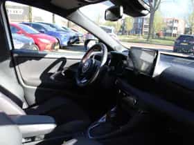 Toyota Yaris (2022) thumbnail 21