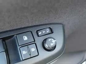 Toyota Yaris (2022) thumbnail 29