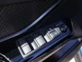 Toyota C hr (2023) thumbnail 45