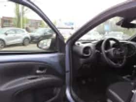 Toyota Aygo X (2024) thumbnail 38