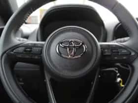 Toyota Aygo X (2024) thumbnail 6