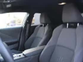 Toyota C hr (2024) thumbnail 64