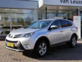 Toyota RAV4 (2014) thumbnail 40