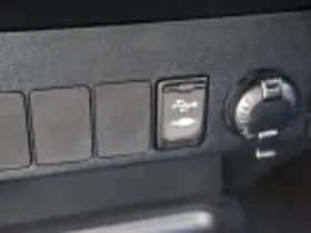 Toyota RAV4 (2014) thumbnail 68