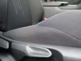 Toyota C hr (2024) thumbnail 48