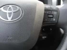 Toyota C hr (2024) thumbnail 51