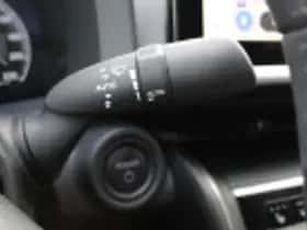 Toyota C hr (2024) thumbnail 55