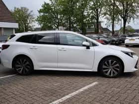 Toyota Corolla (2023) thumbnail 13