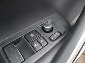 Toyota Corolla (2023) thumbnail 20