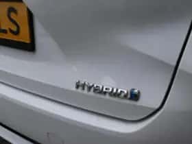 Toyota Corolla (2023) thumbnail 6