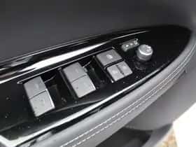 Toyota Mirai (2022) thumbnail 15