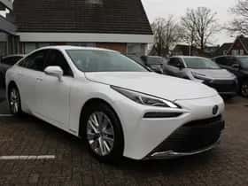 Toyota Mirai (2022) thumbnail 9