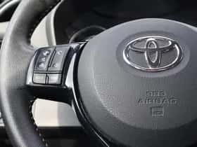 Toyota Yaris (2018) thumbnail 26