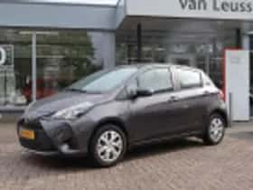 Toyota Yaris (2018) thumbnail 36