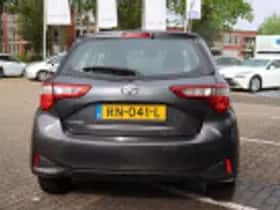 Toyota Yaris (2018) thumbnail 39