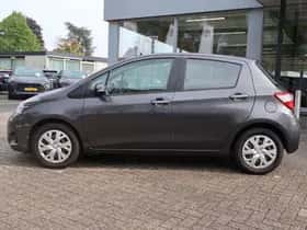Toyota Yaris (2018) thumbnail 71