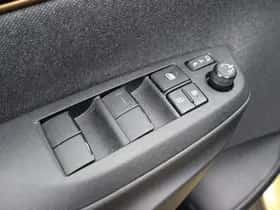 Toyota Yaris Cross (2022) thumbnail 14
