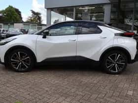 Toyota C hr (2024) thumbnail 16