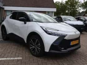 Toyota C hr (2024) thumbnail 4
