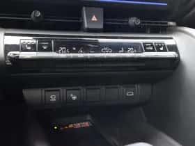 Toyota C hr (2024) thumbnail 38