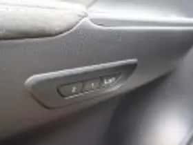 Toyota C hr (2024) thumbnail 52