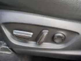 Toyota C hr (2024) thumbnail 53
