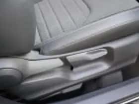 Toyota C hr (2024) thumbnail 69