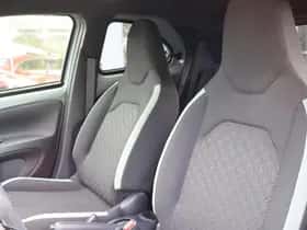 Toyota Aygo X (2024) thumbnail 27