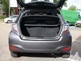 Toyota Yaris (2013) thumbnail 26