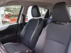 Toyota Yaris (2013) thumbnail 28