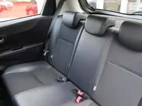 Toyota Yaris (2013) thumbnail 31