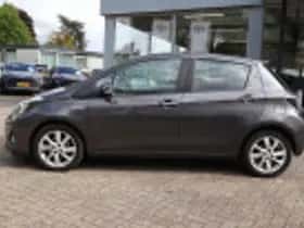 Toyota Yaris (2013) thumbnail 49