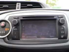 Toyota Yaris (2013) thumbnail 62