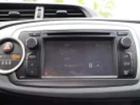 Toyota Yaris (2013) thumbnail 63