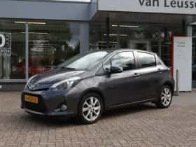 Toyota Yaris (2013) thumbnail 69