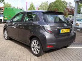 Toyota Yaris (2013) thumbnail 71