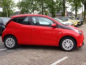 Toyota Aygo (2019) thumbnail 19