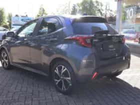 Toyota Yaris (2025) thumbnail 3