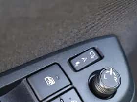 Toyota Yaris (2025) thumbnail 14