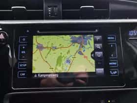 Toyota Auris (2016) thumbnail 20
