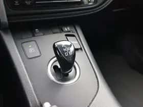 Toyota Auris (2016) thumbnail 24