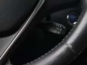 Toyota Auris (2016) thumbnail 47