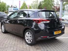 Toyota Auris (2016) thumbnail 73